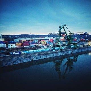 Ein Blick auf den Osthafen Frankfurt bei Shift